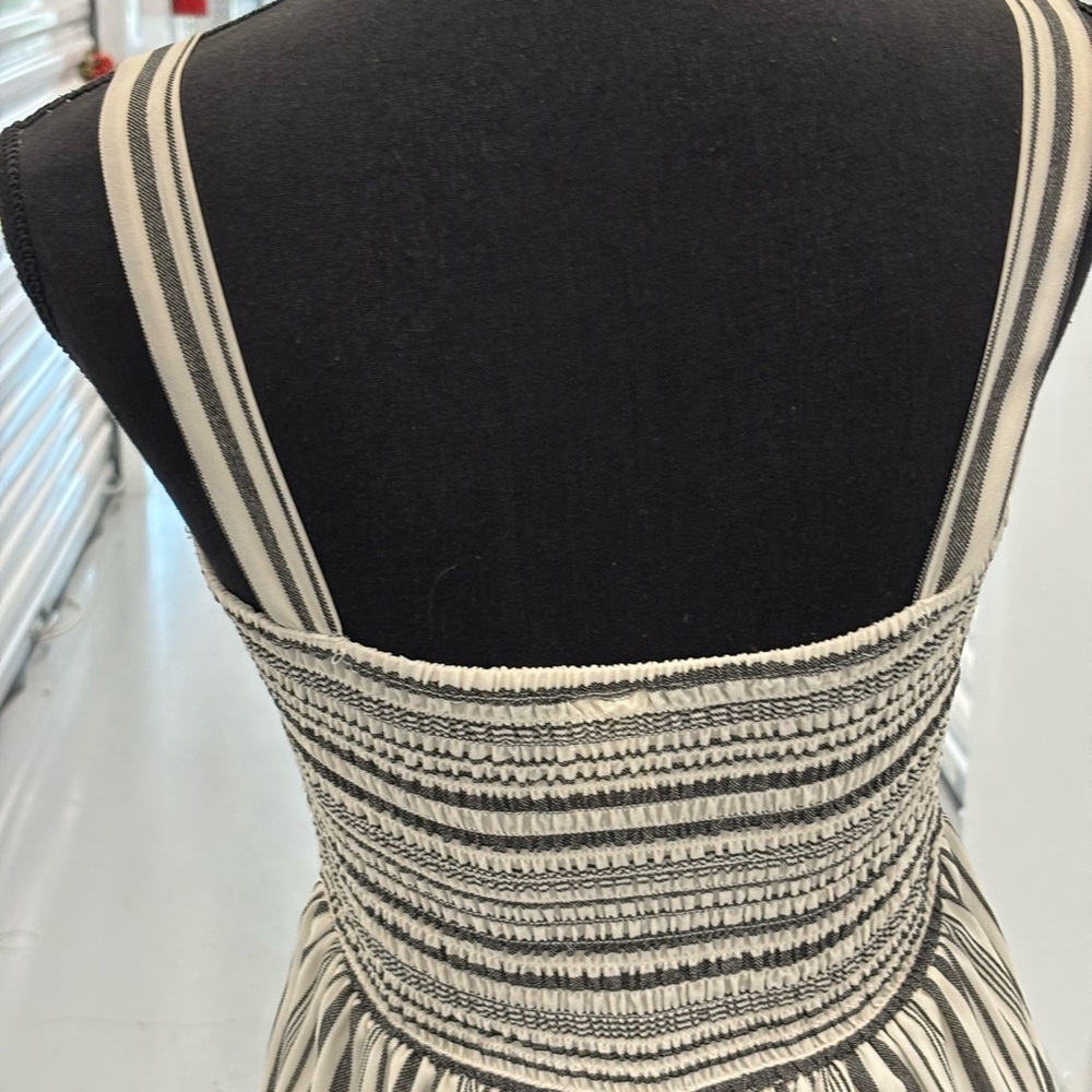 Japna Black and White Midi Jumper Sleeveless - Picture 8 of 9